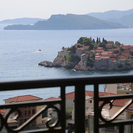 Apartment Mia Sveti Stefan Ngoại thất bức ảnh