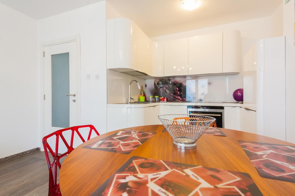 Apartment Mia Sveti Stefan Ngoại thất bức ảnh