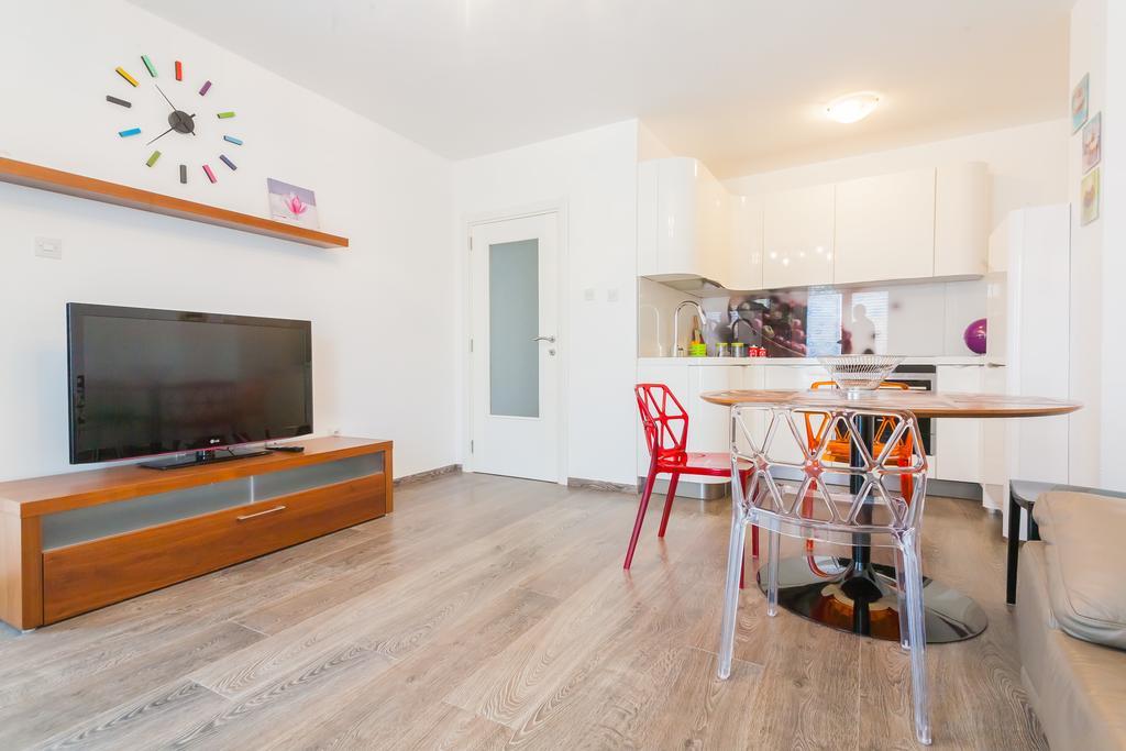 Apartment Mia Sveti Stefan Ngoại thất bức ảnh